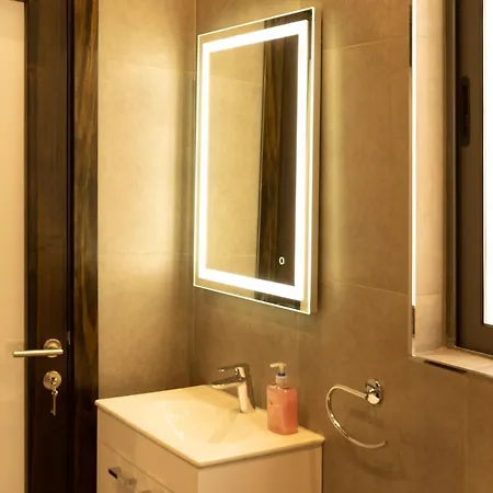 Collection - San Pawl Apartment *